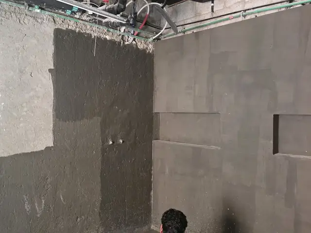Concrete steel framing for renovation project
