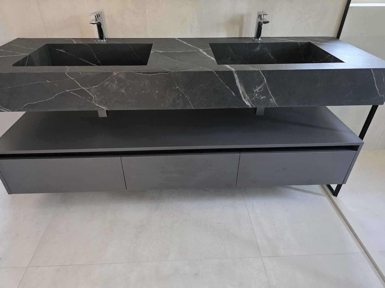 Double sink marble bathroom vanity